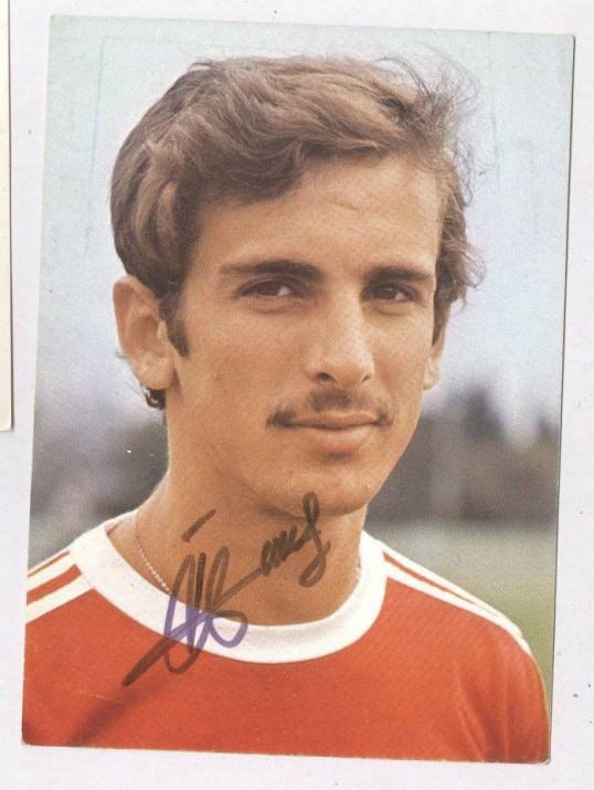 <p>Erhan Önal</p>