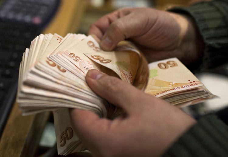 <p>Ancak bu tarihten sonra işe başlayanlar da üzülmesin. Onların emekli olma şartları da bugüne göre oldukça kolay. </p>