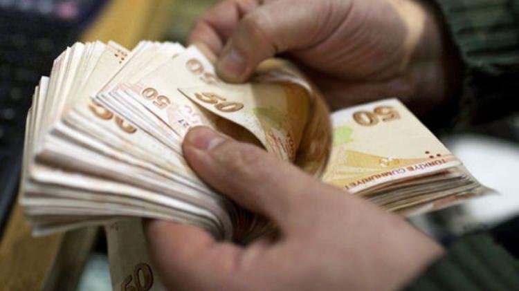 <p>SSK için 3600 prim gün süresi yeterken Bağ-Kur kapsamında erken emeklilik 15 tam yıl yani 5400 prim günü ile mümkün.</p>