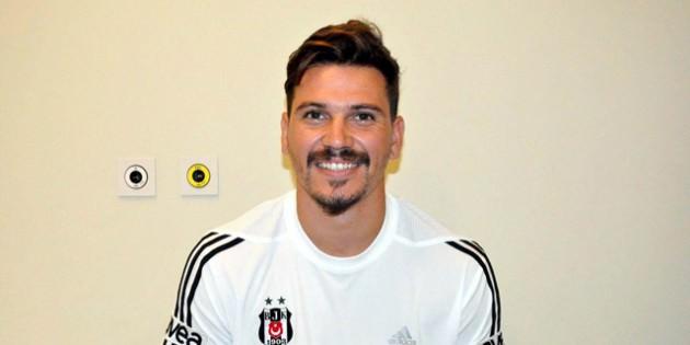 <p>Ersan Adem Gülüm- Carlton</p>