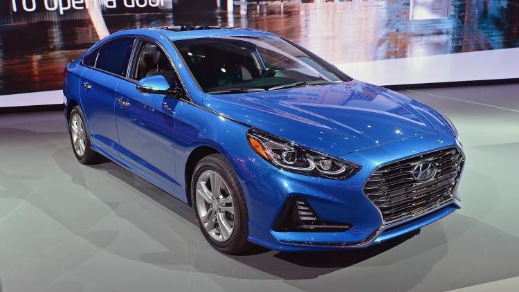 <p>2018 Hyundai Sonata</p>
<p><span style="color:#40E0D0"><em><strong>Türkiye'ye gelebilir</strong></em></span></p>