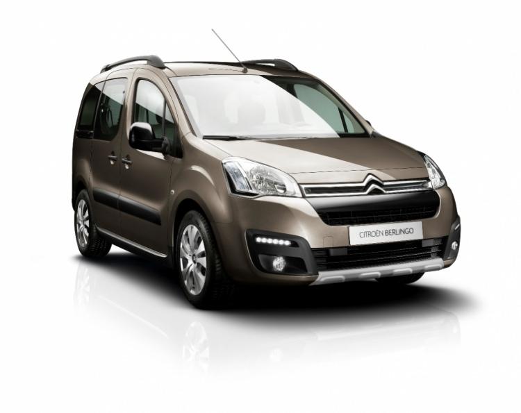 <p>Citroën Berlingo Combi ve Berlingo Panelvan Maxi gibi hafif ticari modellerinde 24.000 TL için 24 ay vadeli faizsiz finansman sağlanıyor.</p>
