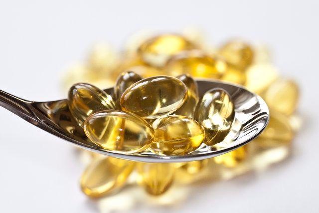 <p>D vitamininin sağlık üzerindeki etkisinin tahmin edilenden çok daha önemli olduğunu ortaya koyan araştırmacılar, düzenli D vitamini takviyesinin de çok kolay bir yolu olduğunu söylüyor.</p>
