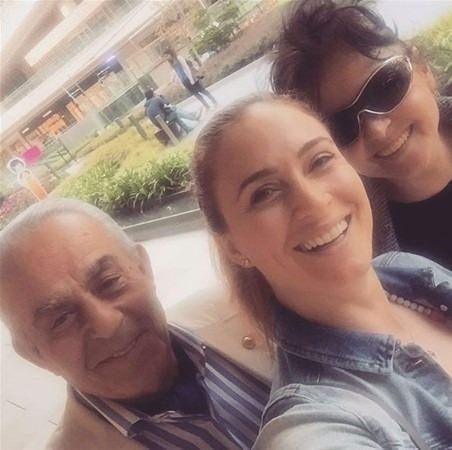 <p>O isim Ceyda Düvenci'den başkası değil.<br />
 </p>
