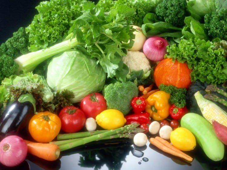 <p>Mevsiminde sebze ve meyve tüketmek sağlık açısından çok önemli. Bu yüzden hangi ayda hangi meyve, sebze yetişir bilmek gerek. </p>
