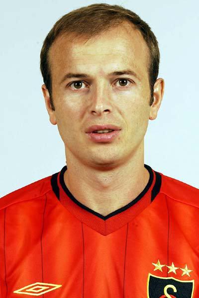 <p>Abdullah Ercan</p>

<p>Galatasaray (2003-2004)</p>
