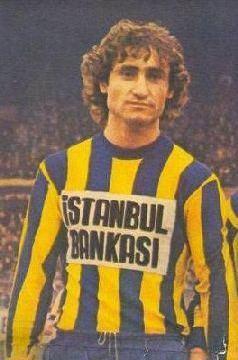 <p>Selçuk Yula</p>
<p>Fenerbahçe (1986–1990)</p>