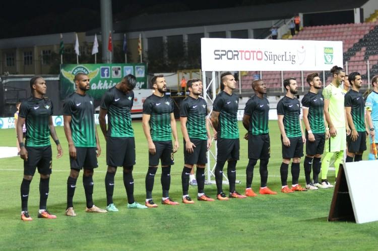 <p>AKHİSAR BELEDİYESPOR<br />
<br />
Toplam Piyasa Değeri: 32,85 milyon €<br />
<br />
Futbolcu başına ortalama piyasa değeri: 1,37 milyon €</p>
