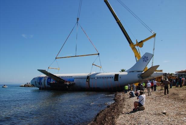 <p><strong>EN BÜYÜK AMA İLK DEĞİ</strong>L<br />
Bugüne kadar Antalya, Kaş ve Kemer’de 2009 yılından bu yana bu amaçla denize batırılan sadece üç küçük uçak bulunuyor.</p>
