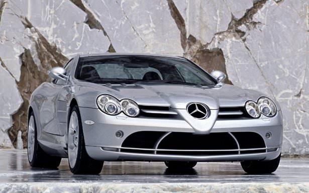 <p>William Gallas - Mercedes Benz SLR</p>
