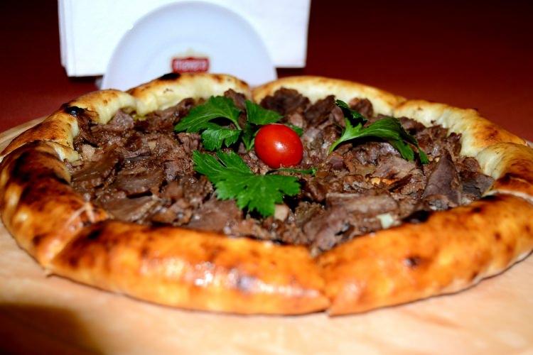 <p>Rize pidesi</p>
