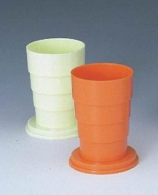 <p>Katlanabilir plastik bardak</p>

<p> </p>
