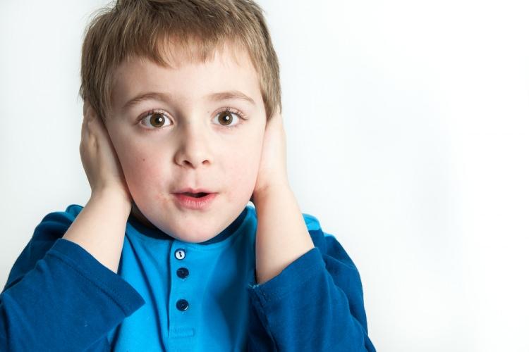 <p>Okul çağındaki çocuklarda arkadaşları tarafından alay edilmesine neden olan kepçe kulak sorunu, erken teşhis edildiği takdirde ortadan kalkabilir. </p>

