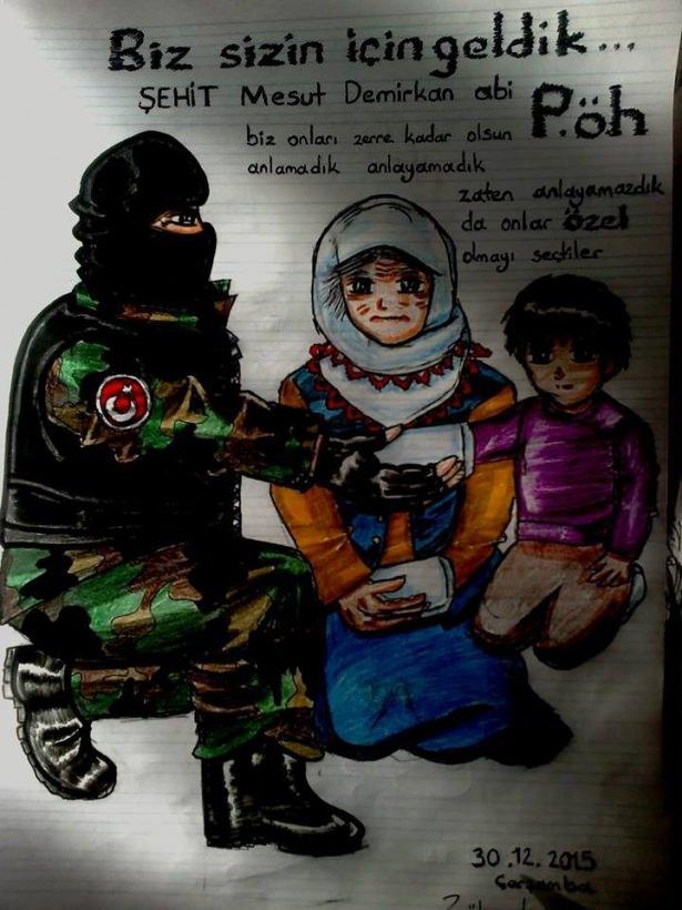 <p>Şırnak ilinin Silopi ilçesinde yaşayanlar farklı bölgeye tahliye edilirken görevli bir Tabur Komutanıyla bir çocuk arasında ilginç görüntüler yaşandı.</p>
<p> </p>