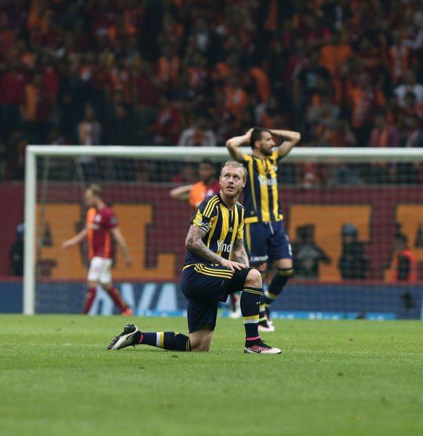 <p><span style="color:rgb(211, 211, 211)">Samandıra'da sadece Caner değil, kavga boyutuna gelen bir çok isim olduğu haberleri geliyor.</span></p>