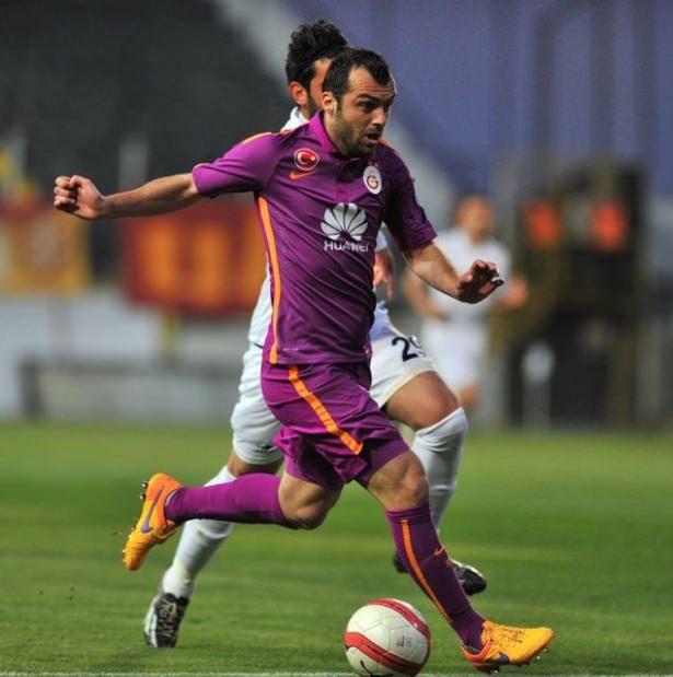 <p>Goran Pandev - Yaşı: 32 - Takımı: Genoa (İtalya)</p>