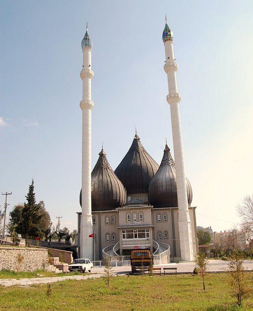 <p>İZMİR EGEKENT CAMİİ</p>

<p> </p>
