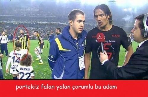 <p>Fenerbahçe'nin 19. şampiyonluğunu ilan etmesinin ardından internet alemi Sarı-Lacivertlilerin şampiyonluk capsleriyle doldu taştı.</p>
