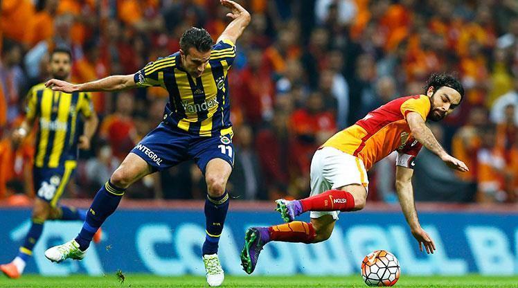<p>Ligde 119. sınav</p>

<p>Fenerbahçe ile Galatasaray, 59. sezonunu geçiren lig tarihinde 118 kez karşılaştı. Genel toplamdaki üstünlüğünü lig maçlarına da yansıtan Fenerbahçe, rakibine galibiyet sayısında 48-33 üstünlük kurdu. Ligdeki 37 maç da berabere sonuçlandı. Lig maçlarında sarı-lacivertliler 151, sarı-kırmızılılar ise 116 gol kaydetti.</p>
