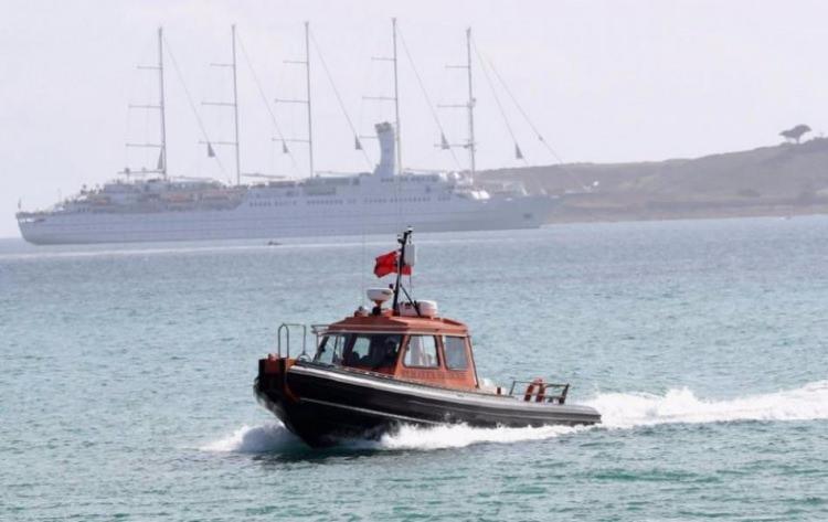<p>Dünyadaki en küçük lig "Isles of Scilly Futbol Ligi" nde sadece iki katılımcı takımın bulunduğu Isle of Scilly, İngiliz Cornwall'ın güneybatısındaki beş yaşanmış ve 140 ıssız adadan oluşan bir gruptur.</p>
