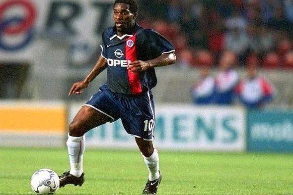 <p><strong>JAY JAY OKOCHA</strong><br />
<br />
<br />
Gittiği Kulüp: <strong>PSG </strong><br />
Kazanılan bonservis: <strong>12,4 M€</strong></p>