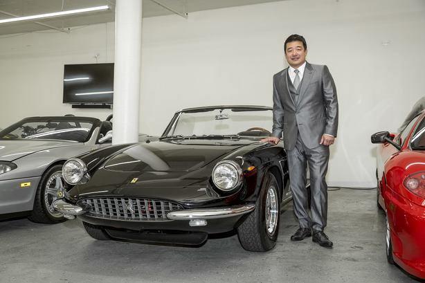 <p>Yetkililer, "Ferrari, sadece bir otomobil markası değil aynı zamanda bir yaşam biçimidir. Paranızın olması demek, istediğiniz Ferrari'ye sahip olacağınız anlamına gelmez. David Lee, Ferrari koleksiyonuyla o kadar çok gösteriş yaptı ki bu durum markamıza yarardan çok zarar verir bir hale geldi" dedi.</p>