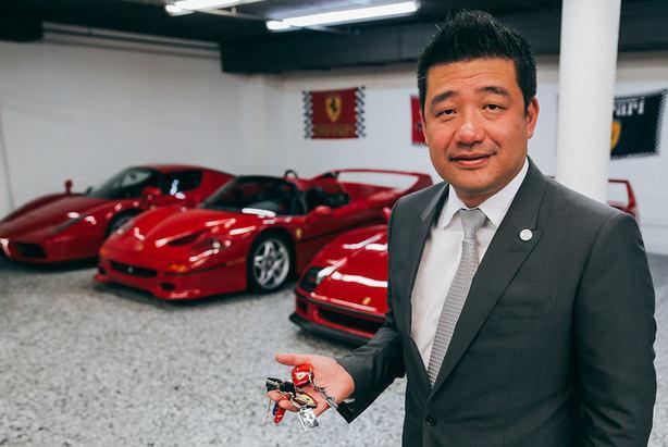 <p>Ferrari yetkilileri tarafından "görgüsüzlükle" suçlanan David Lee ise "Ben sadece otomobillerimi sosyal medya hesaplarından paylaştım. Bu markaya zarardan öte yarar sağlar" demekle yetindi.</p>