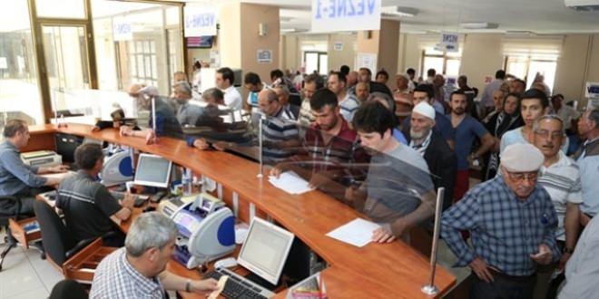 <p>Bu süreçte en zor husus bu yapının kripto mensuplara sahip olduğu gerçeğinin unutulmamasıdır. Ancak, zaman içerisinde itirafçıların verdiği ifadeler süreci daha da kolaylaştıracak ve sabit delil sayısını arttıracaktır.</p>
