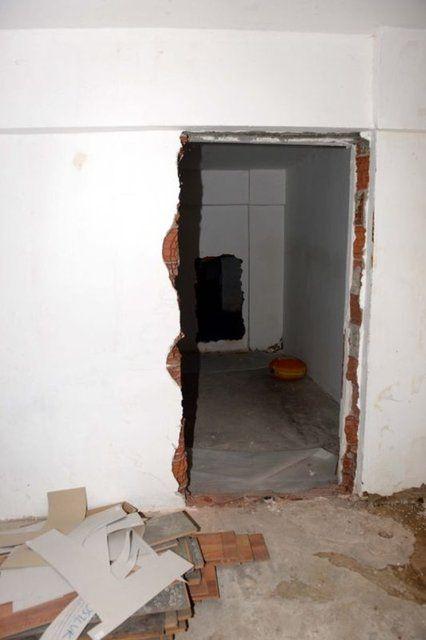 <p>Gürbüz, milletten gelenin millete döneceğini vurgulayarak, "Zamanında gizli kapaklı işlerin yapıldığı yerler Cenabıhakk'ın izni ile sırların açık olduğu şekle dönüşmüş oluyor. Halkın okulu olarak bunlar devam edecek çünkü her şey aslına dönüyor. O da aslına dönmüş olacak." diye konuştu.</p>
<p> </p>