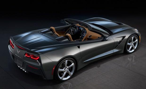 <p>Chevrolet Corvette Stingray Convertible</p>