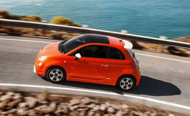 <p>24 kWh lityum iyon pil ile sağlanan enerji ile yaklaşık 137 kilometre yol yapabilme kapasitesine sahip.</p>