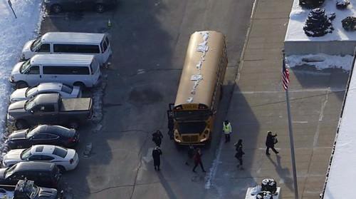 ABD Başkanı Barack Obama'nın Newtno Connecticut'ta Sandy Hook okulundaki katliamı &ouml;ğrendiği anı g&ouml;steren fotoğraf basına dağıtıldı.