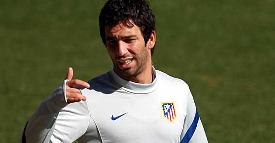 <p>Arda Turan: "Cristiano Ronaldo dünyanın en iyisi ama Messi bu dünyadan değil"</p>