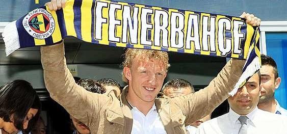 Dirk Kuyt (FB) Sabit ücret 2.850.000 avro - 6.483.750 TL - 972.562 TL - Maç başı: 17.500 avro - 1.194.375 TL - 179.156 TL - Toplam: 7.678.125 TL - 1.151.718 TL