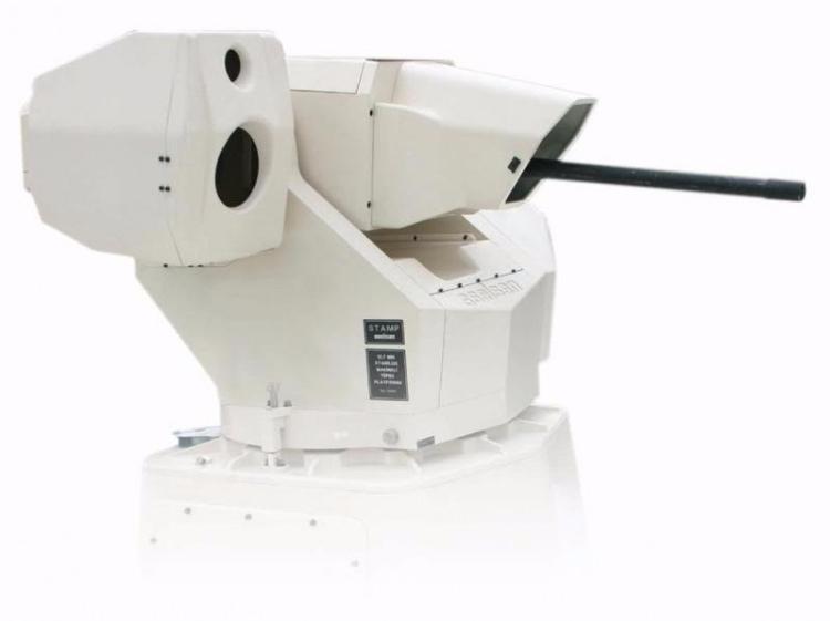 <p>7,62 mm, 12,7 mm makinalı tüfek ve 40 mm bombaatar takılabilen silah sistemine 12,7mm NSV (Rus orijinli) silah da takılabiliyor. STAMP-2, otomatik hedef tespit ve takip, yüksek stabilizasyon hassasiyeti ve otomatik balistik uygulama kabiliyetleri sayesinde yüksek vuruş performansını başarıyla sağlıyor."</p>
