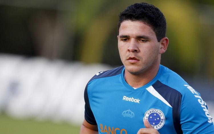 <p>Diego Renan, Cruzeiro'dan Chapecoense'ye<br />
<br />
Bonservissiz</p>