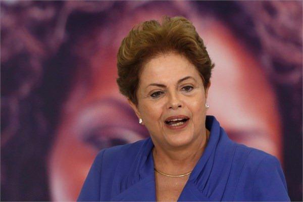 <p><strong>Dilma Rousseff</strong><br />
Brezilya Devlet Başkanı. Yıllık maaşı 120 bin dolar.</p>
