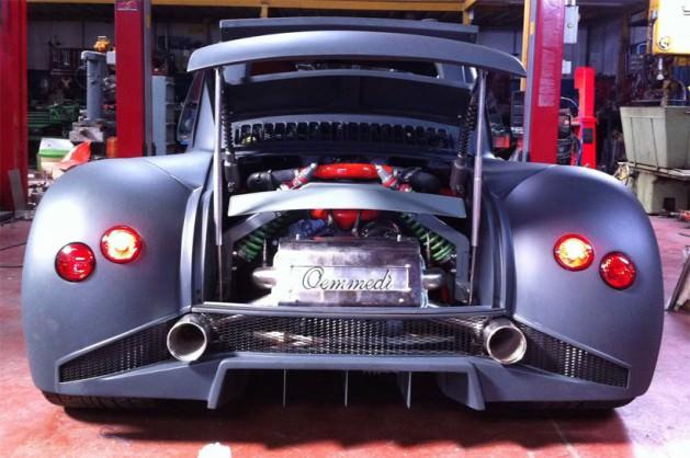 Ancak İtalyan modifikasyon firması Oemmedi Mechanis'in ilk jenerasyon Fiat 500 üzerinde yaptığı çalışma bunların en çılgını olarak yorumlanabilir.