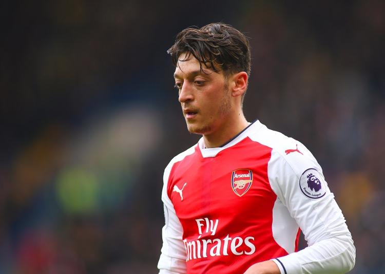 <p>Mesut Ozil (Arsenal)</p>
