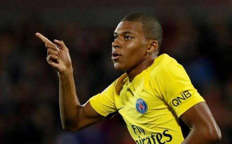 <p>Kylian Mbappe (Monaco/Paris Saint-Germain)</p>