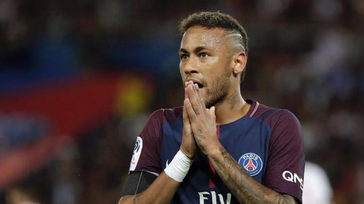 <p>Neymar (FC Barcelona/Paris Saint-Germain)</p>