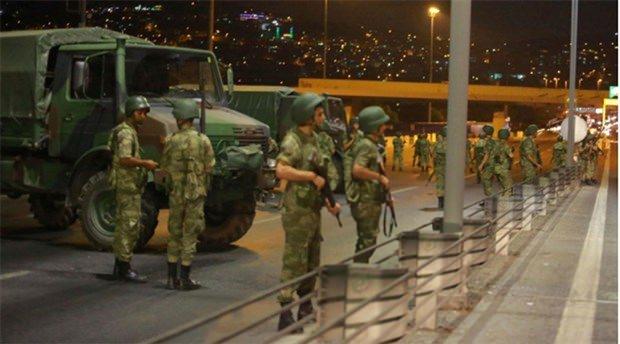 <p>Şu an aranan 9 generalden 6 tanesi Deniz Kuvvetleri Komutanlığı'nda görevliydi. Diğer 3 general ise Tuğgeneral rütbesiyle görev yapıyordu...</p>
