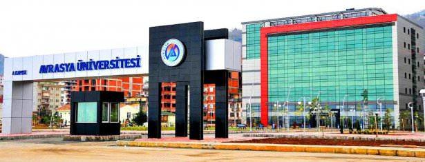 <p><strong>Avrasya Üniversitesi:</strong><br />
Lisans programlan: 15 bin -17 bin<br />
MYO: 8 bin liradan başlıyor. </p>
<p> </p>