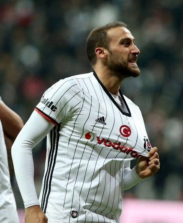 <p>Cenk Tosun (9,00 mil. €)<br />
<br />
Artış: 1,00 mil. € (12,5 %)</p>
