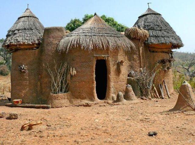 <p>Karasal Alan km²<br />
Togo<br />
54.385</p>
