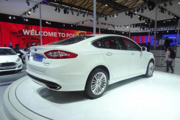 <p>ford-mondeo</p>