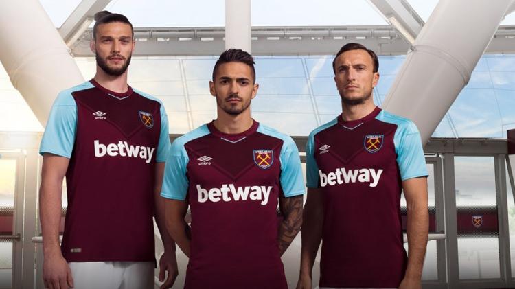 <p>West Ham United</p>

<p>55.00 pound</p>
