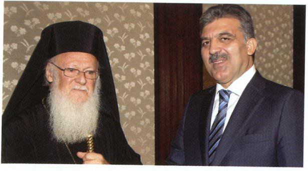 <p>Fener Rum Patriği Bartholomeos ile. (Ankara-9 Ekim 2007)</p>
