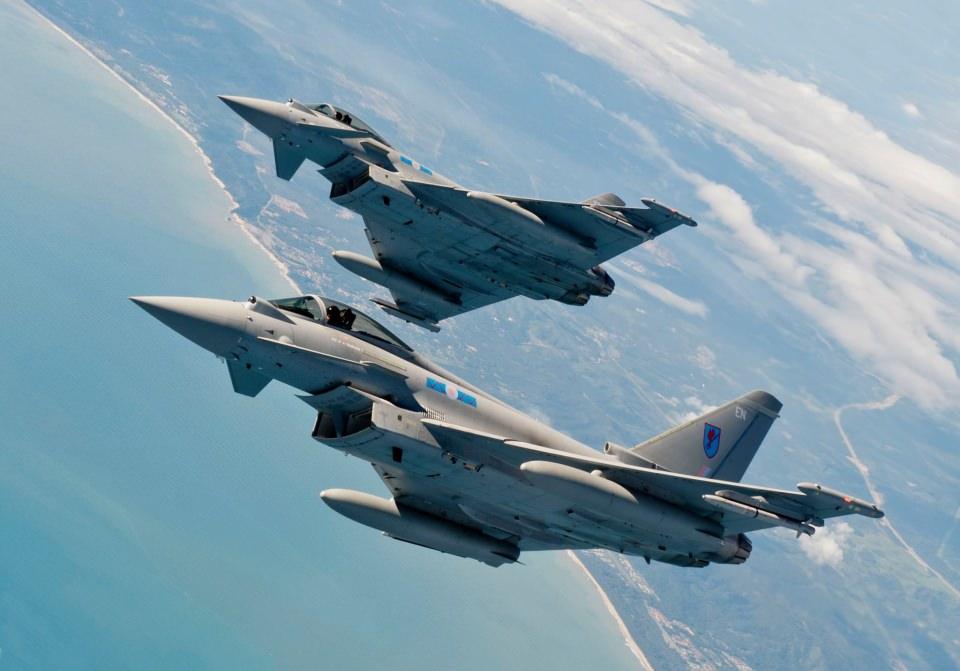 <p><strong>Eurofighter Typhoon </strong><br />
98 Milyon Dolar</p>