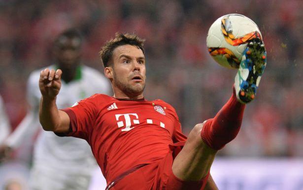 <p>Juan Bernat (İspanya)</p>
